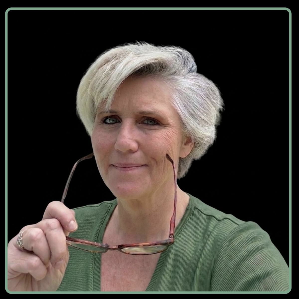 Cindy Lawless